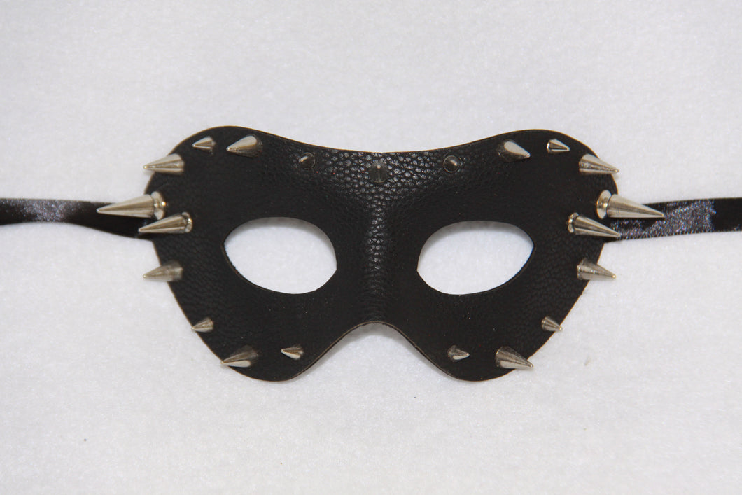 Masquerade Mask Black Spike