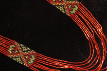 Load image into Gallery viewer, Red &amp; Green Gerdan Necklace