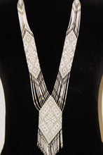 Load image into Gallery viewer, White Gerdan Necklace