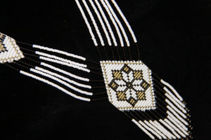 White & Black Star Gerdan Necklace