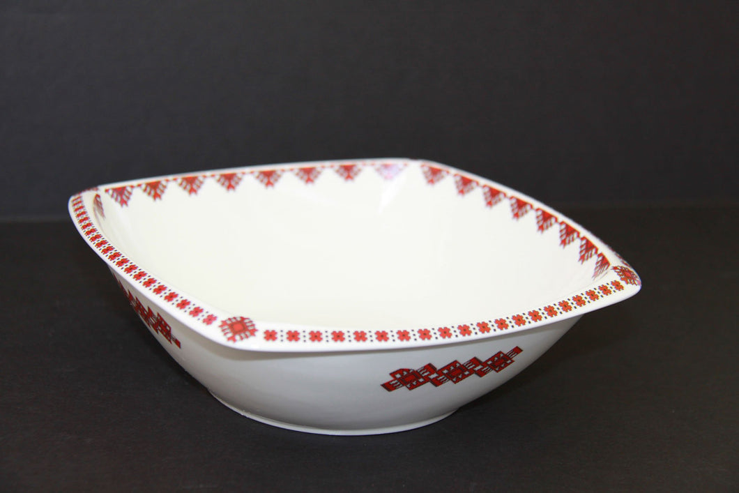classic rounded square soup bowl